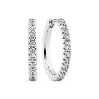 Sif Jakobs Ellera Grande Øreringe Sølv 20mm SJ-E2869-CZ- hoops med click-lukning – nemme at tage af og på og perfekte til hverdagsbrug.