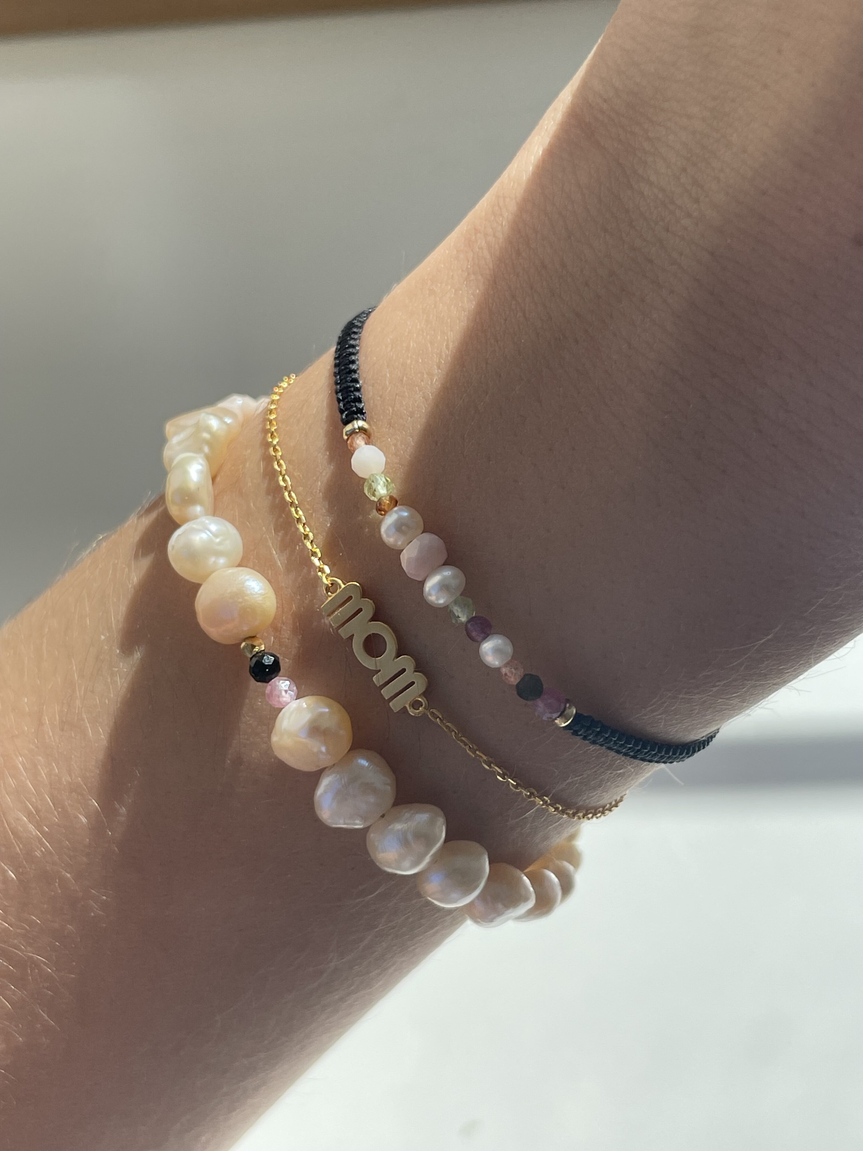 Sølv armbånd med Wow Mom fra Stine A - 3192-00-O