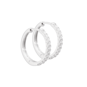 Aqua Dulce Darling Hoop 20mm Sølv 3826 - klassiske 20 mm hoops pyntet med klare zirkonia, der giver et fint og diskret glimt. Med nem click-lås