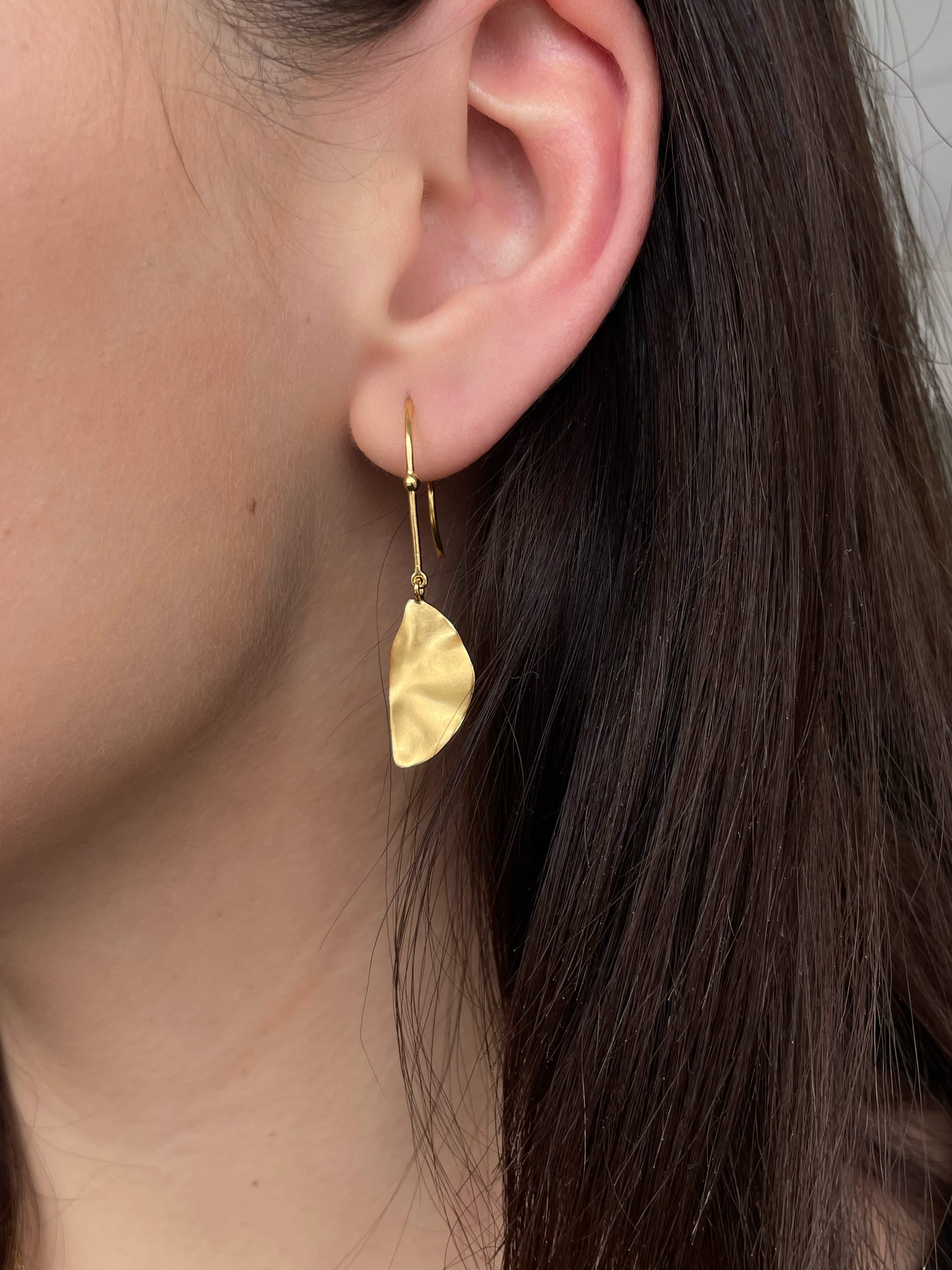 Stine A Golden Reflection Moon Earring Left 1341-02-L