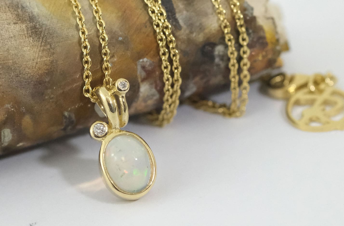 Rabinovich Elegant Opal Vedhæng 14 Karat Guld 80458145
