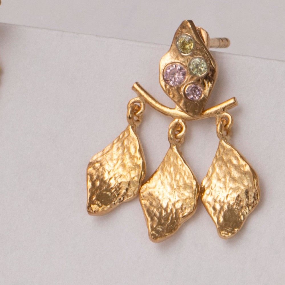 Stine A THREE DANCING ILE DE L'AMOUR BEHIND EAR Forgyldt 1221-02-S