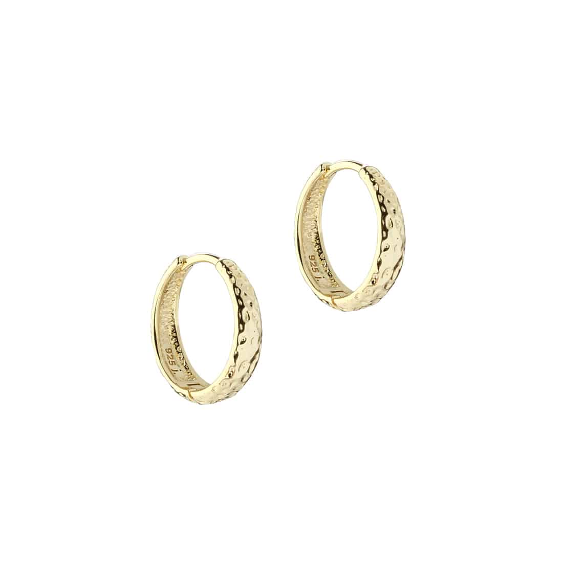 Aqua Dulce Cappa Hoop 16mm Forgyldt 6238 - banket overflade og nemt click-system. Stilrene hoops til hverdag og fest. Køb hos Guldsmedlange.dk