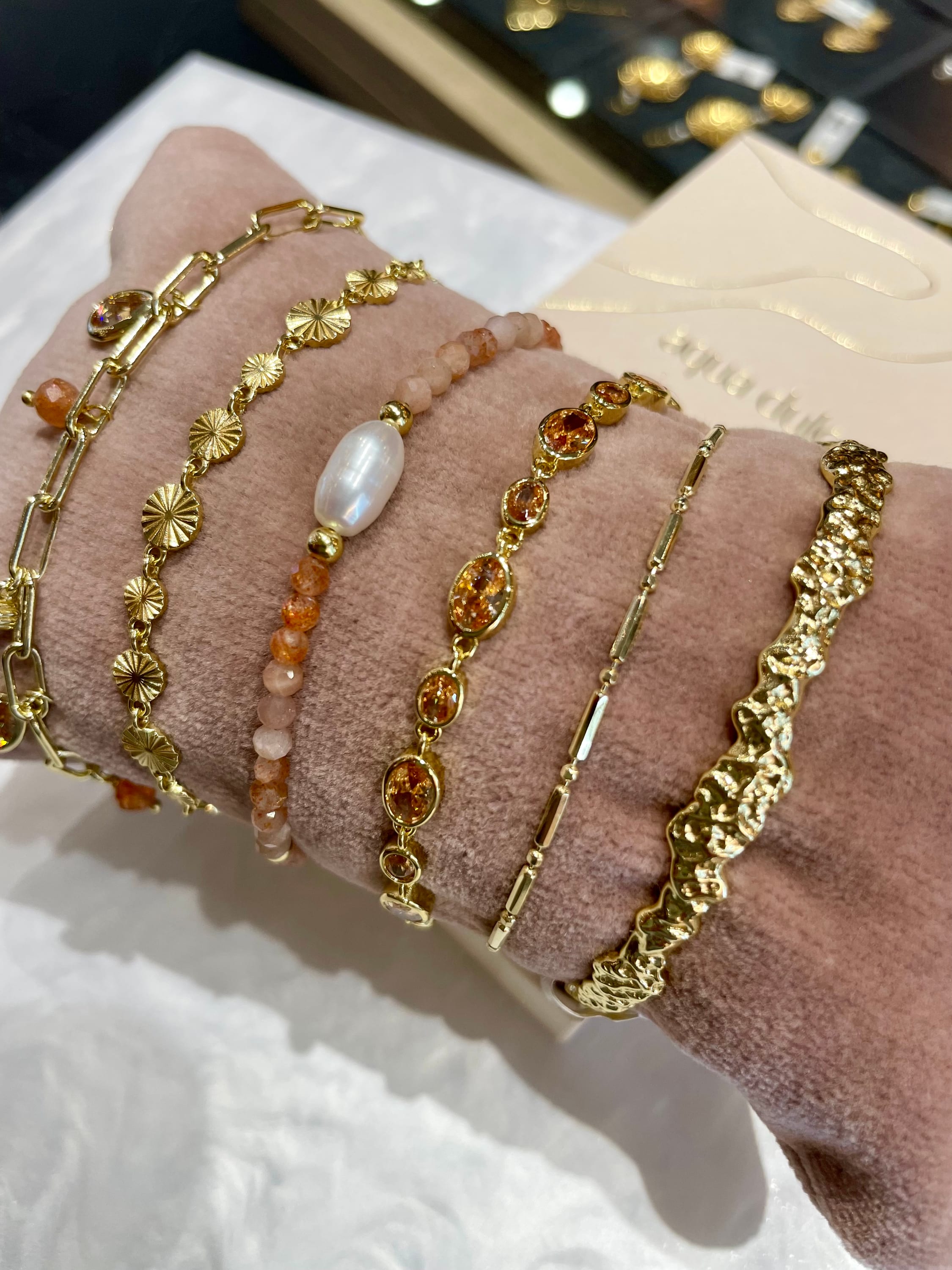 Mix af armbånd fra Aqua Dulce