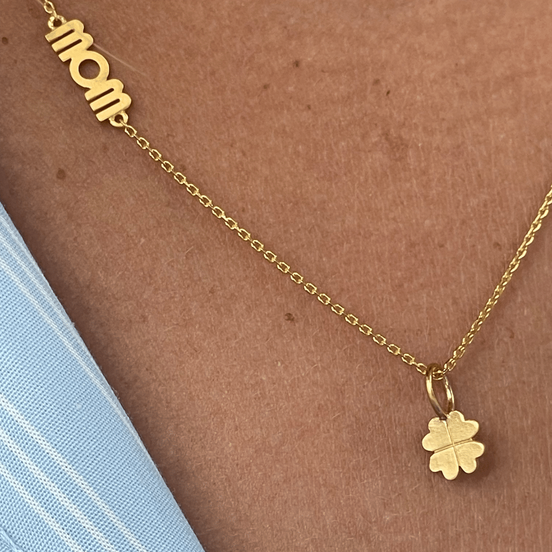 Stine A Petit Clover Charm Forgyldt 5001-02-S