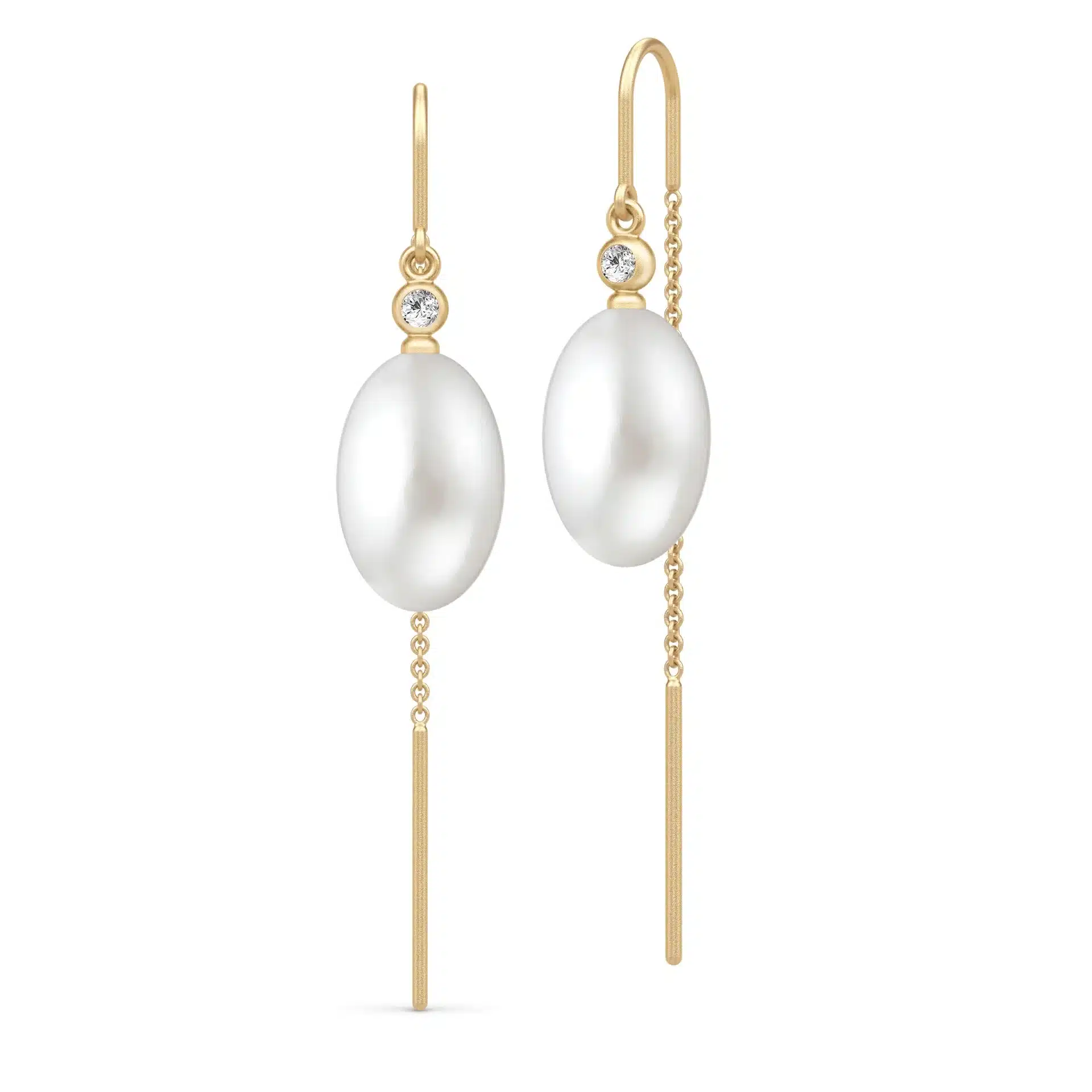 Julie Sandlau Afrodite Chain Pearl Øreringe i forgyldt sølv
