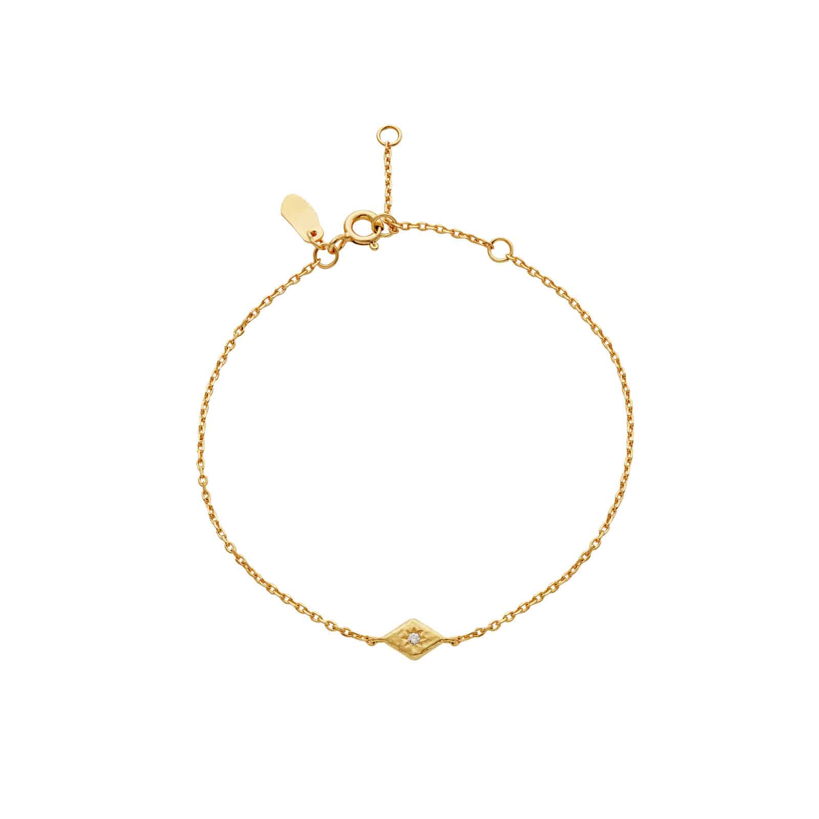 Maanesten Solo Armbånd Forgyldt Sølv 8690a -med justerbar længde på 16 + 3 cm og en hvid zirconia som midtpunkt. Perfekt til både hverdag og fest