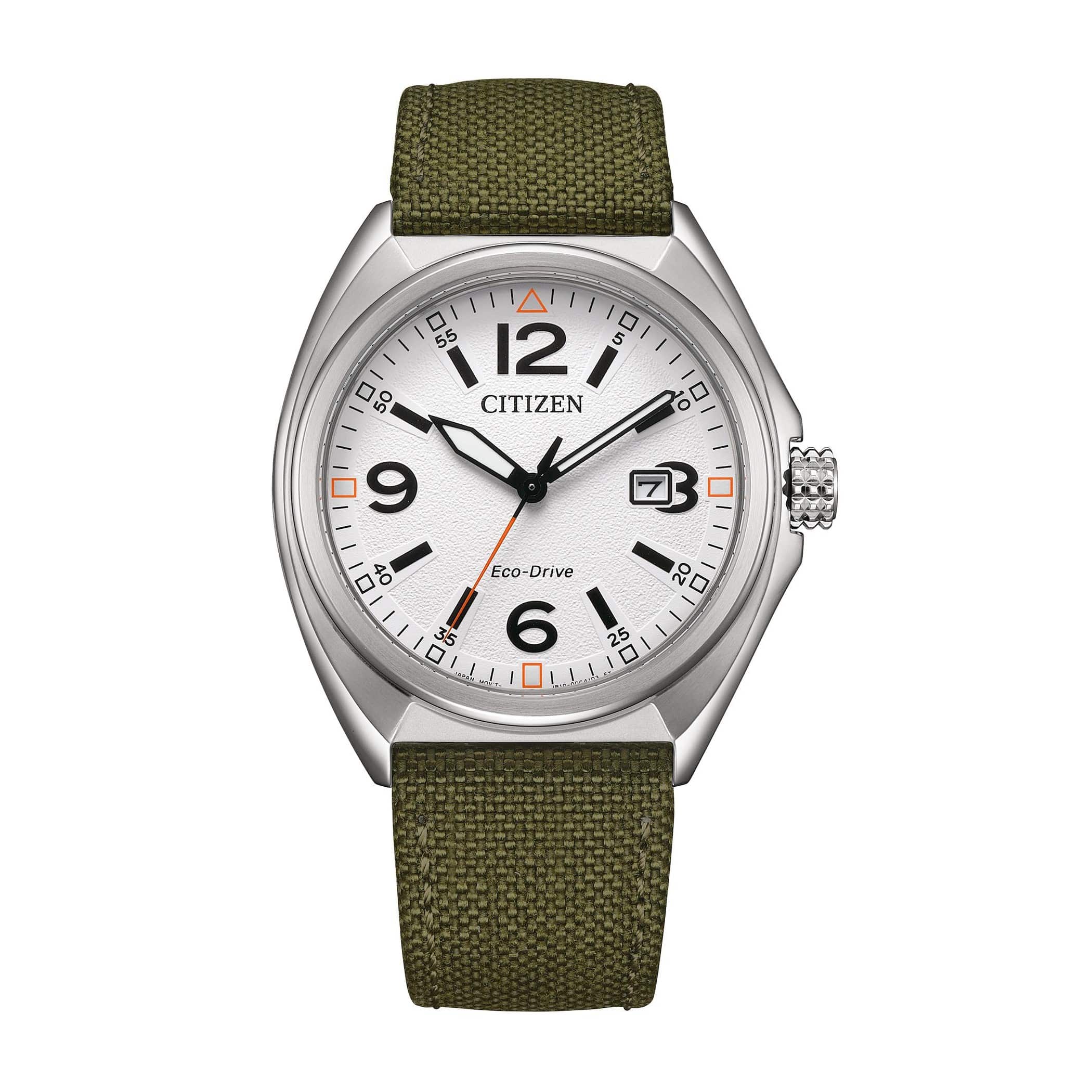 Citizen Classic Eco-Drive AW1571-09A – elegant herreur i rustfrit stål med hvid urskive, grøn rem, 40mm urkasse og 100m vandtæthed.