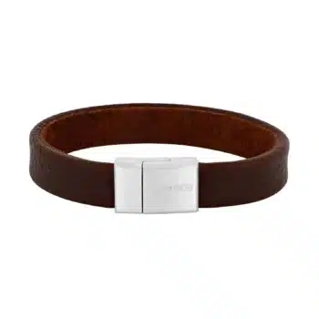 Læderarmbånd fra Son of Noa i glat mørkebrunt kalveskind med lås i stål. Klassisk armbånd til daglig brug.