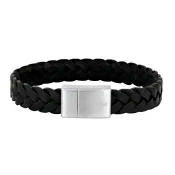 Læderarmbånd fra Son of Noa i flettet sort kalveskind med lås i stål. Klassisk armbånd til daglig brug.