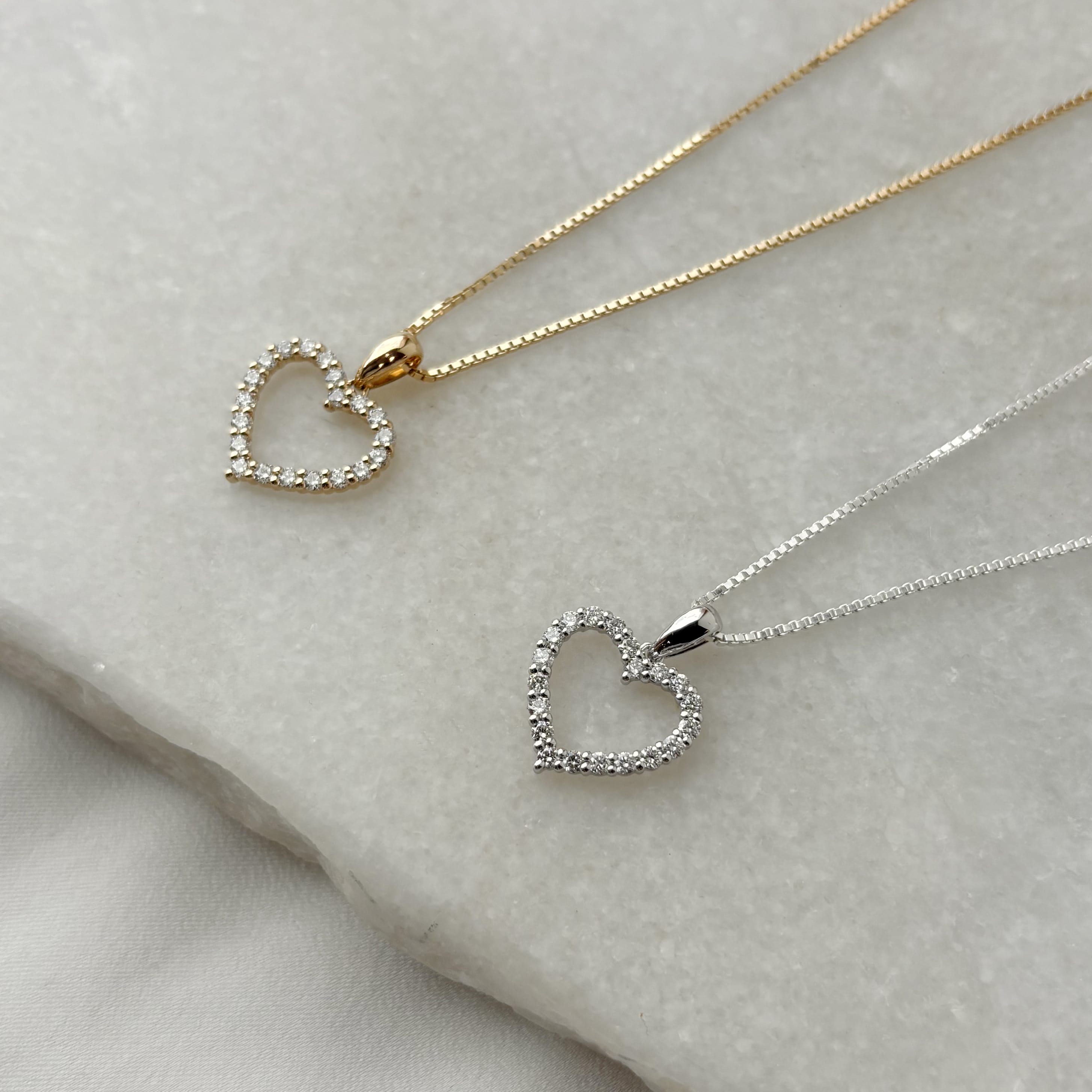 Scrouples Diamant hjerte vedhæng 14 kt med 0,36 ct og forgyldt kæde 216015