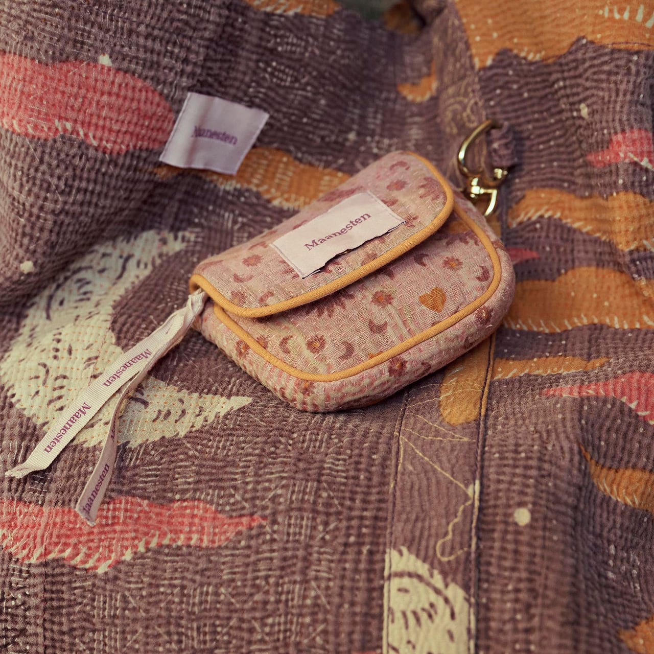 Maanesten Elio nøglering pouch 4228