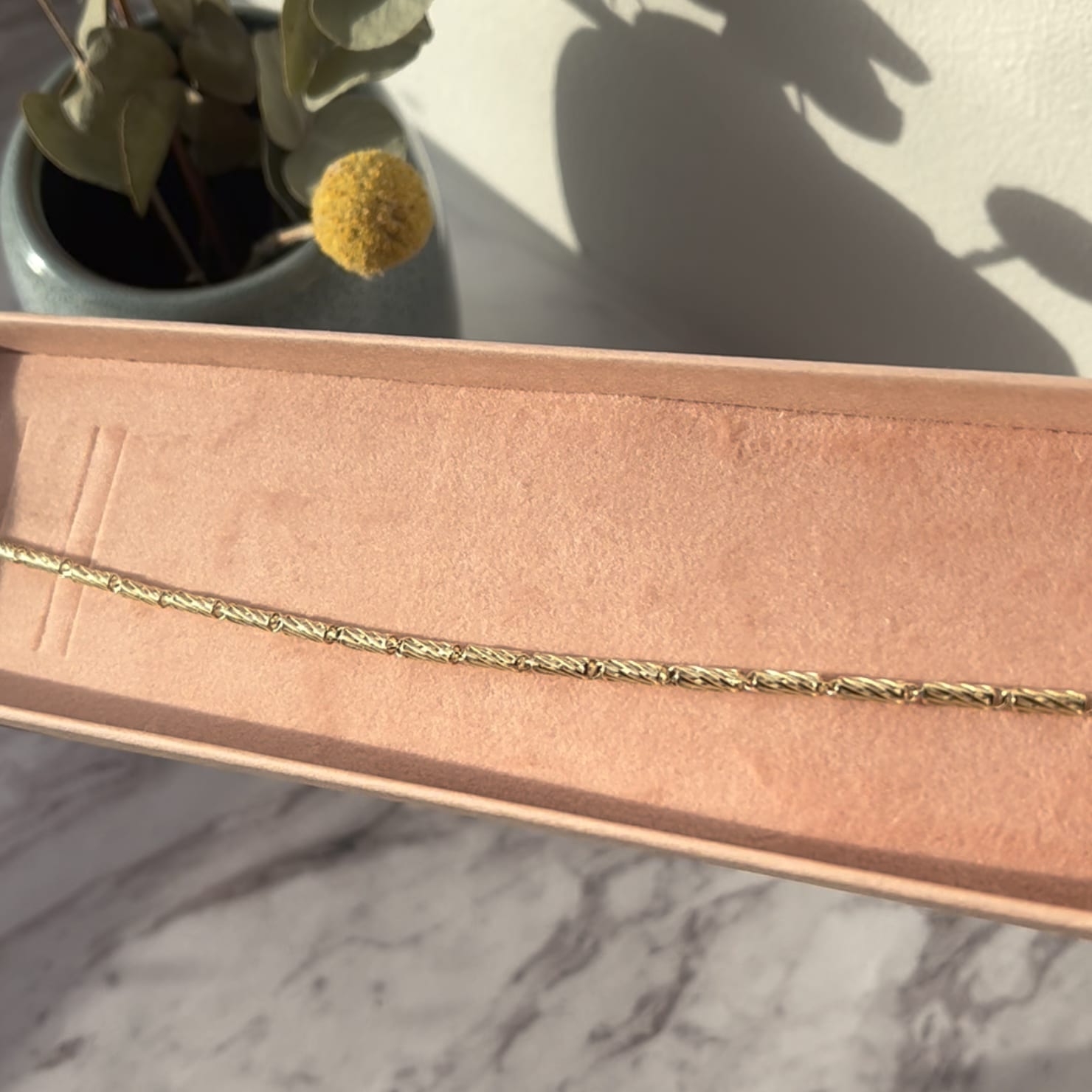 Guldarmbånd fra Scrouples i 8 kt guld, klassisk design